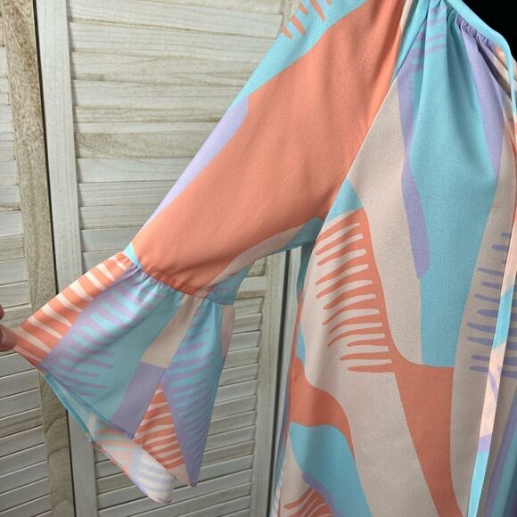 Crosby Mollie Burch Bell Sleeve Split Neck Top Medium - Picture 3 of 13